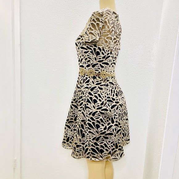 Marchesa Notte fit and flare dress - Picture 7 of 15